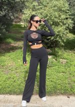 Elevate Pants Black. High waisted & flared - YOMI